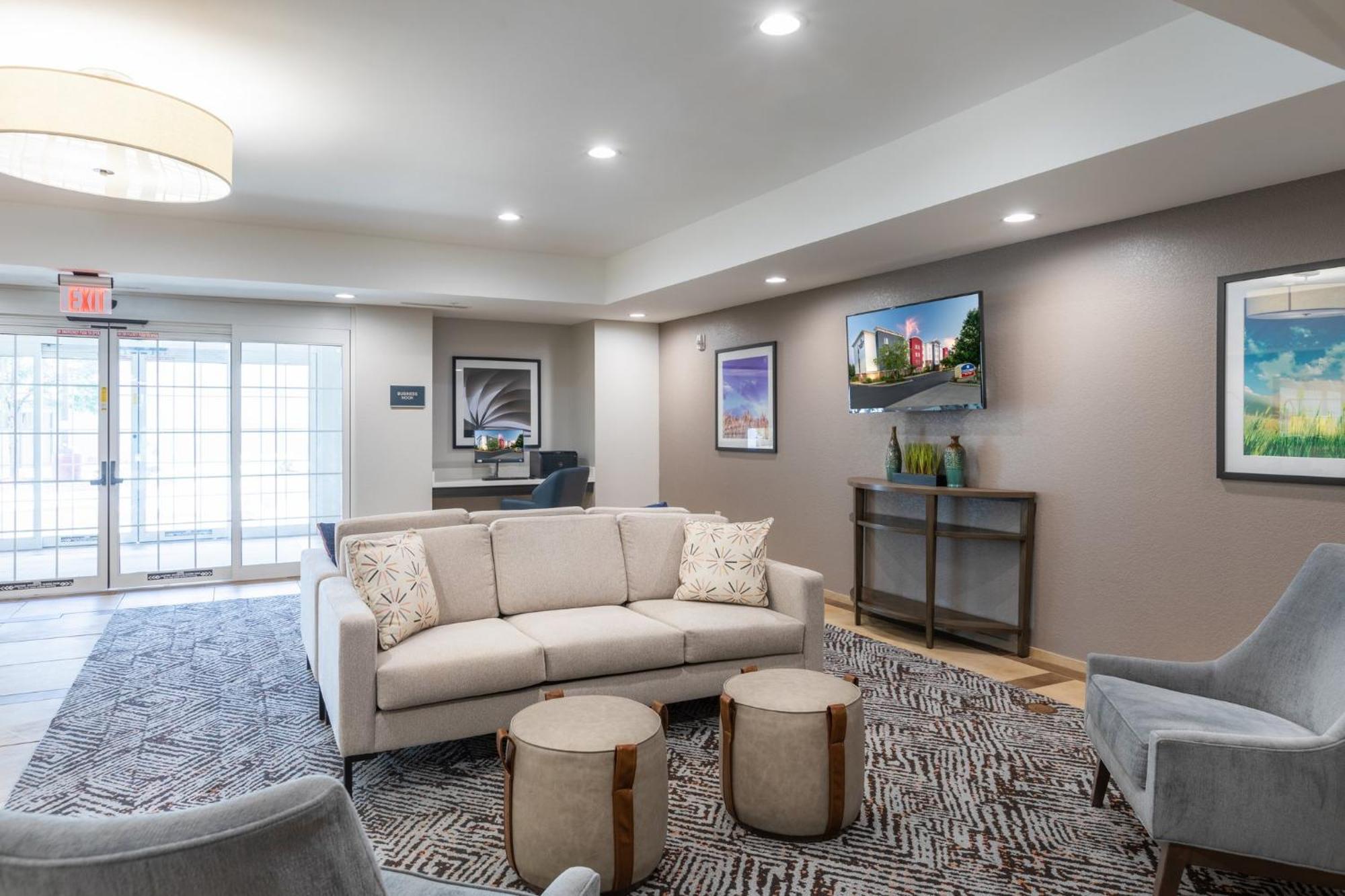 Candlewood Suites Greenville By Ihg Exterior foto